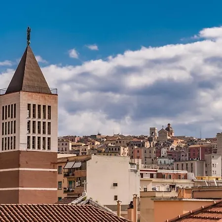 Top-floor In The Heart Of Apartment Cagliari